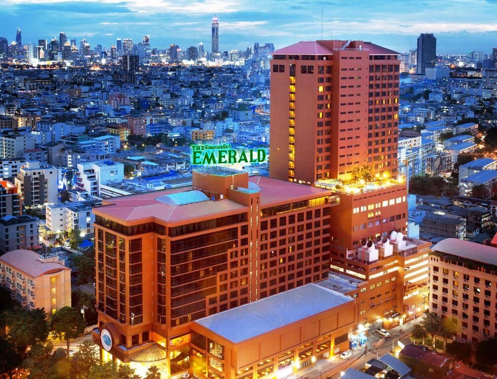 The Emerald Hotel Бангкок Екстер'єр фото
